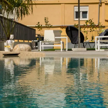 Апартаменти Royal