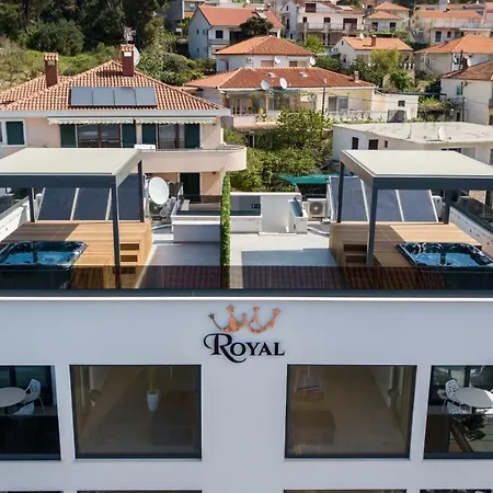 Apartment Royal