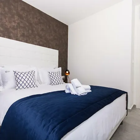 Апартаменты Royal *