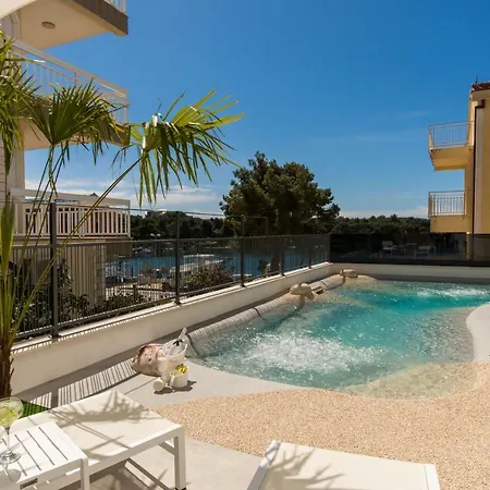 Royal Апартаменты *